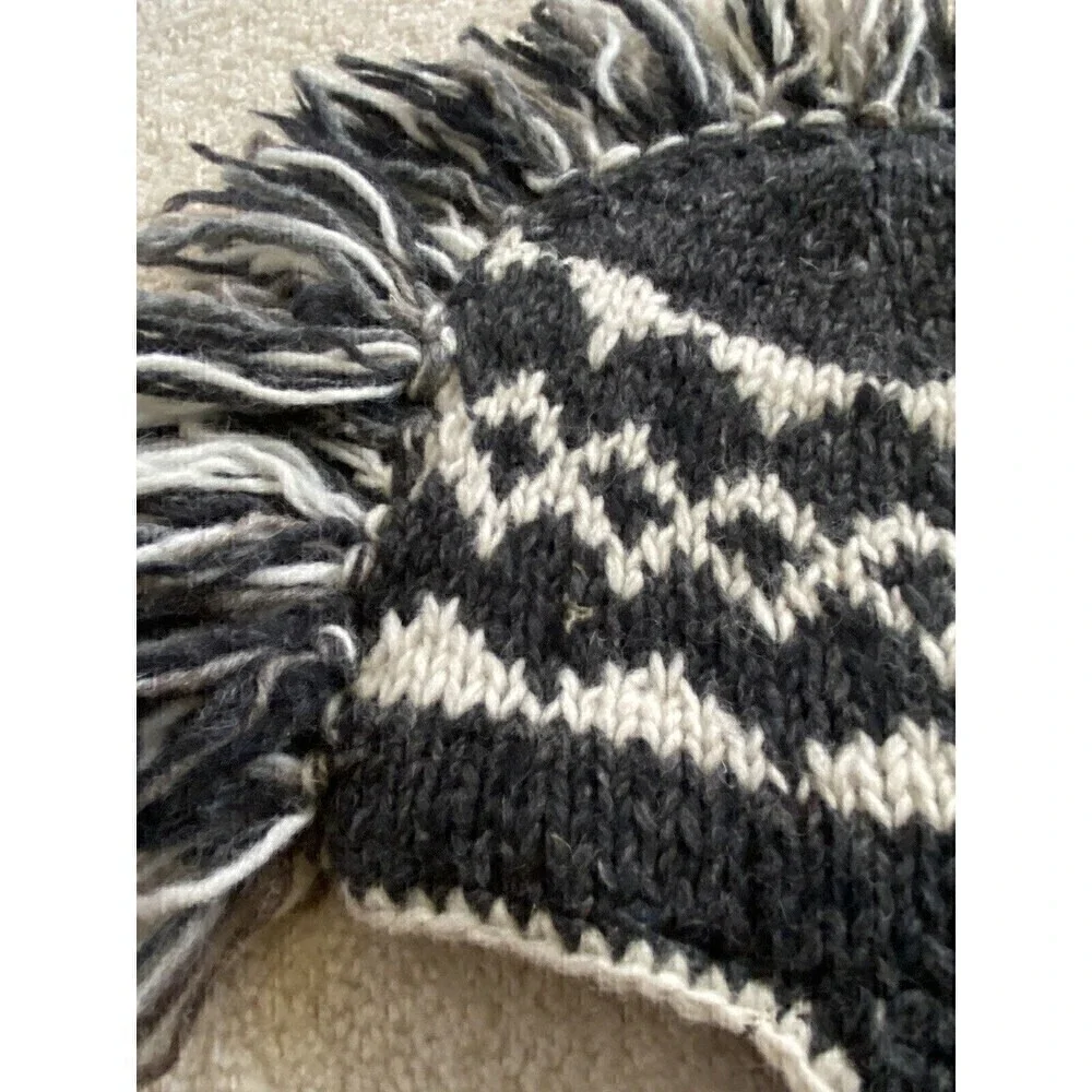 Woolies Wool Hat Cap Ear Flap L Grey Beanie Polar Fleece Lined Nepal Aztec Ikat